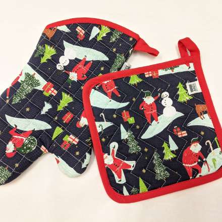 image of Santa Winter Scene Potholders